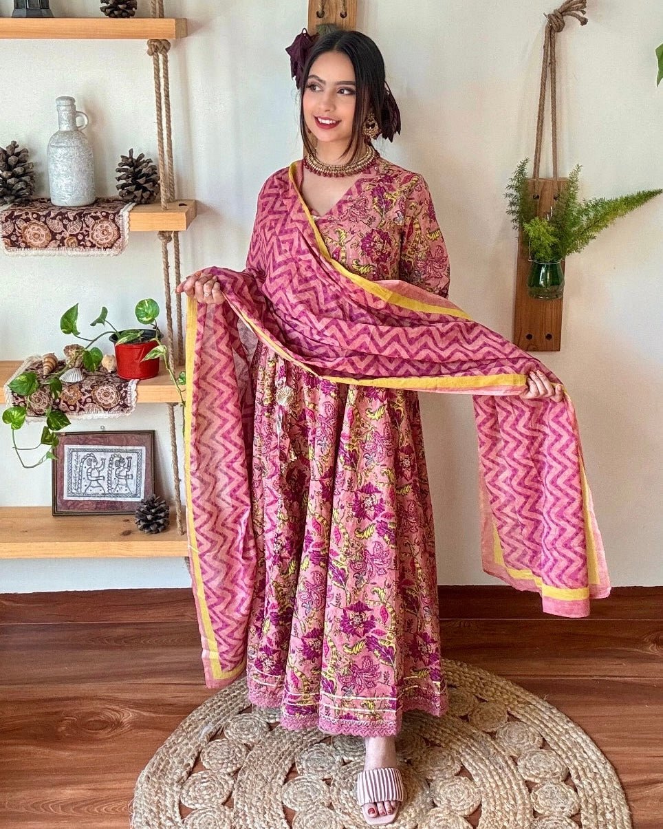 Fariha Pink Cotton Kurta Set - Param Iqbal