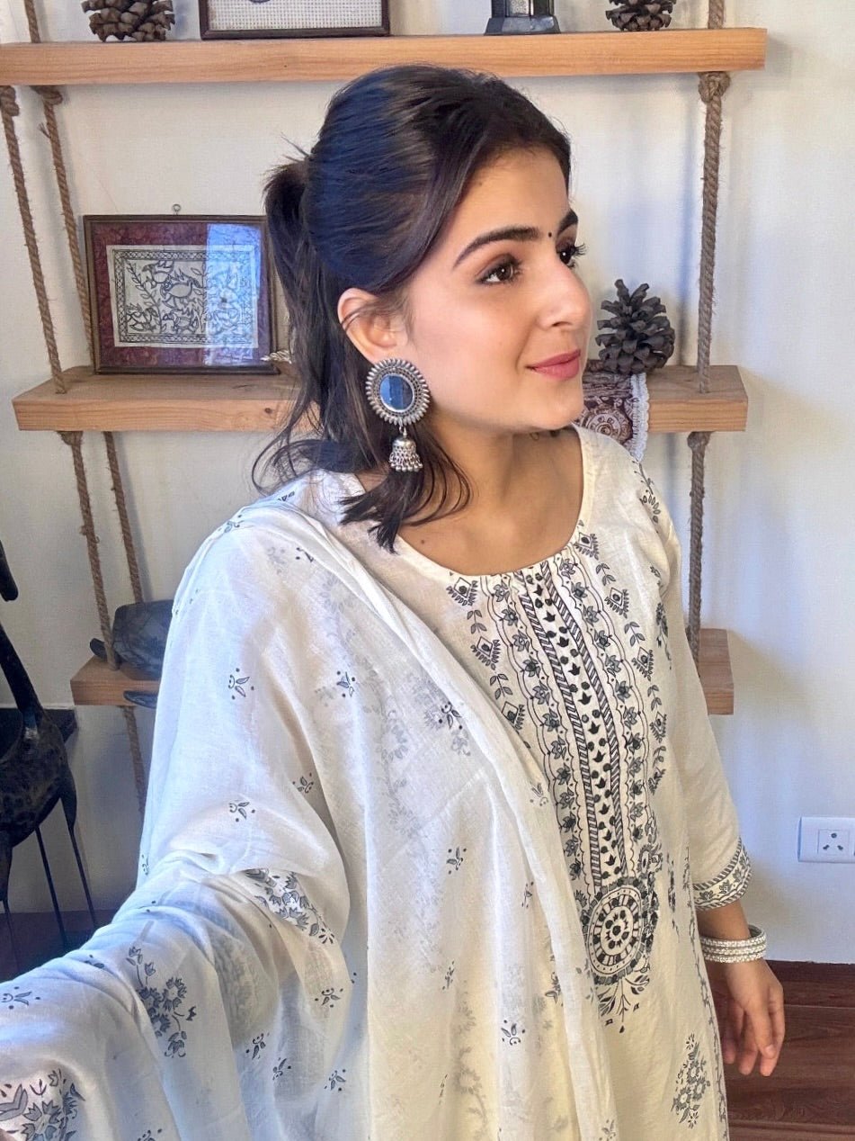 Kaveri White Cotton Kurta Set - Param Iqbal