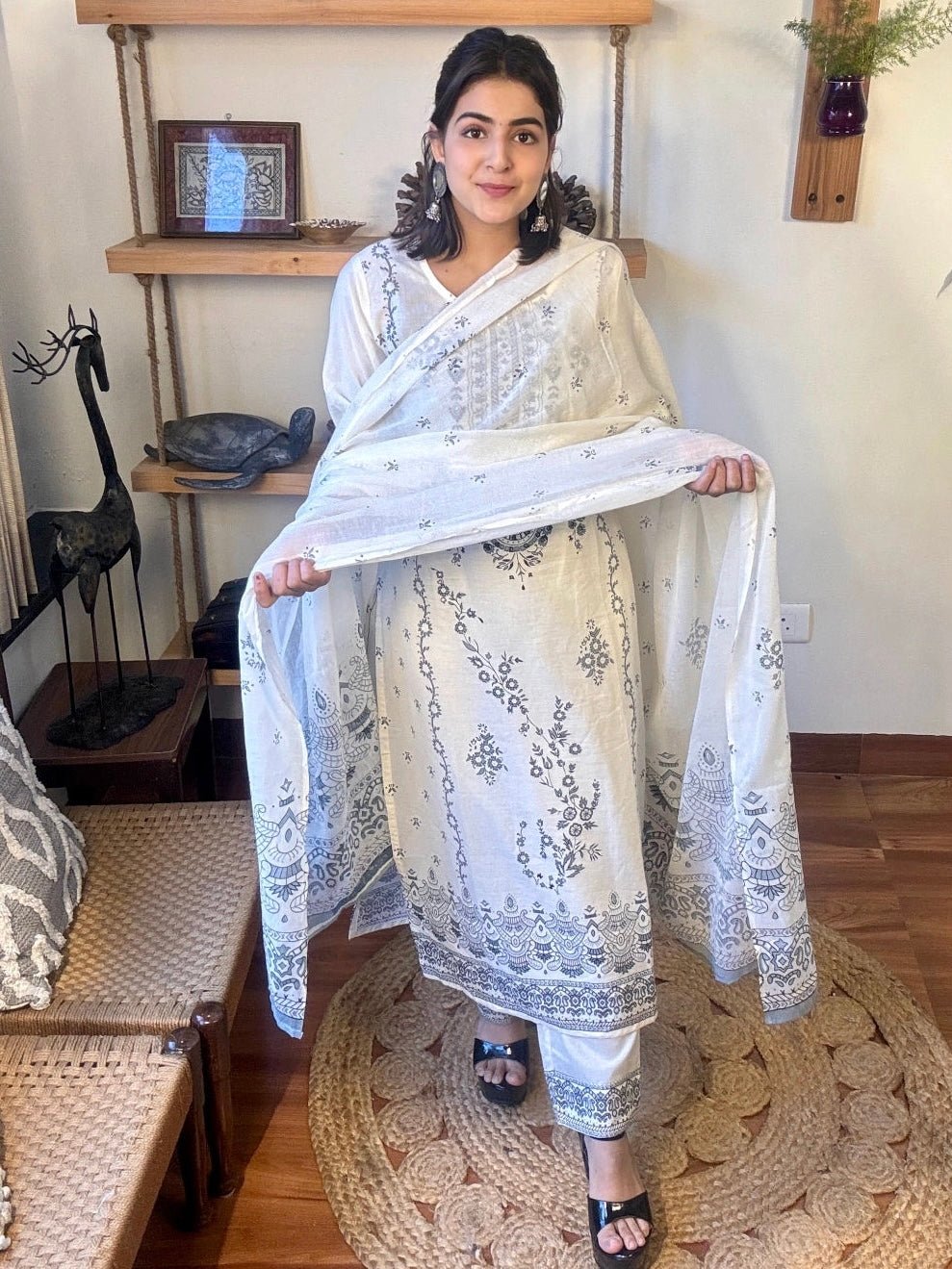 Kaveri White Cotton Kurta Set - Param Iqbal