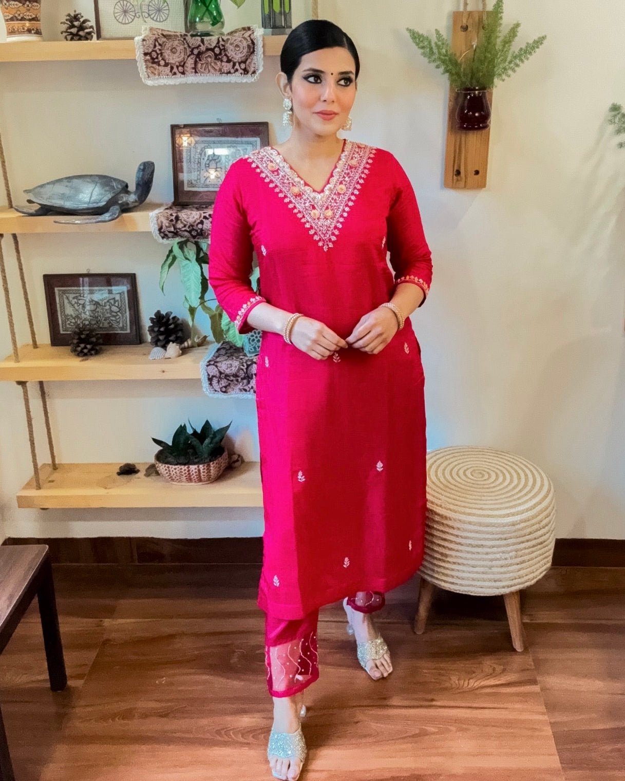 Mahnoor Pink Dola Silk Kurta Set - Param Iqbal
