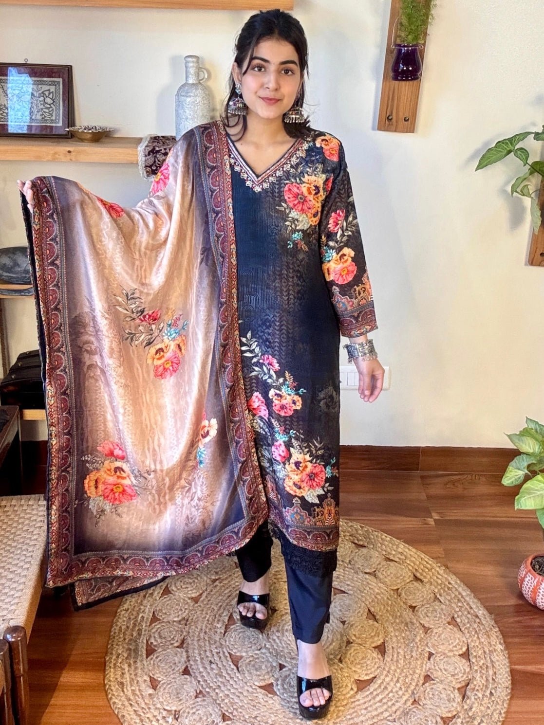 Sahiba Black Russian Silk Kurta Set - Param Iqbal