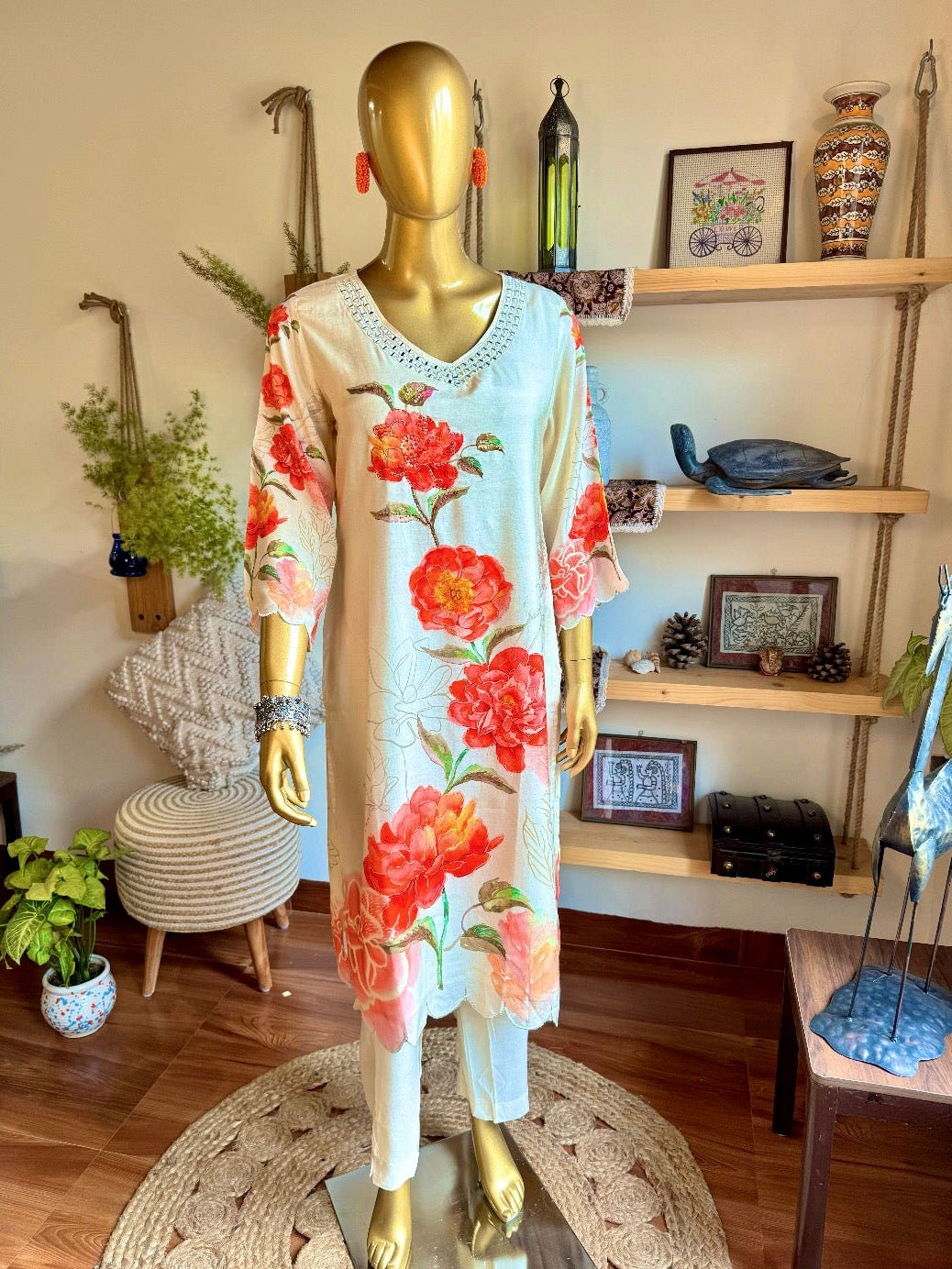 Uzma Cream Muslin Kurta Set - Param Iqbal