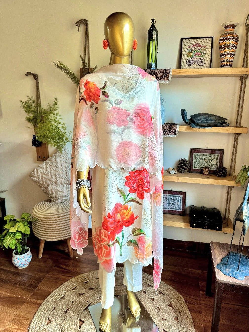 Uzma Cream Muslin Kurta Set - Param Iqbal