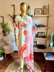 Uzma Cream Muslin Kurta Set - Param Iqbal