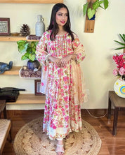 Vaanya White Cotton Kurta Set - Param Iqbal