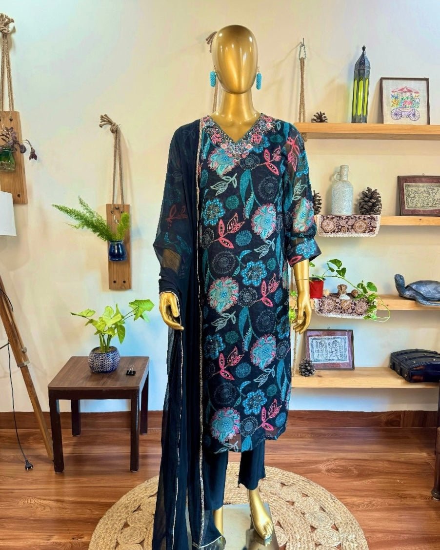 Zeenat black organza Kurta Set - Param Iqbal