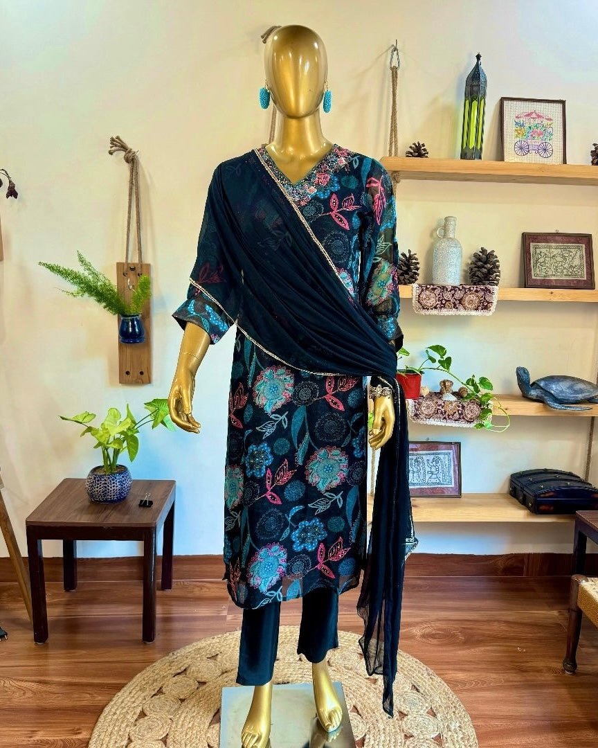 Zeenat black organza Kurta Set - Param Iqbal