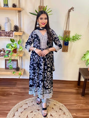 Rania Black Cotton Suit | Param Iqbal 
