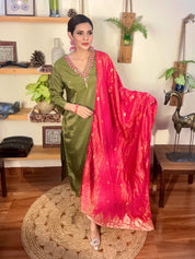 Vedika Green Silk Suit | Param Iqbal