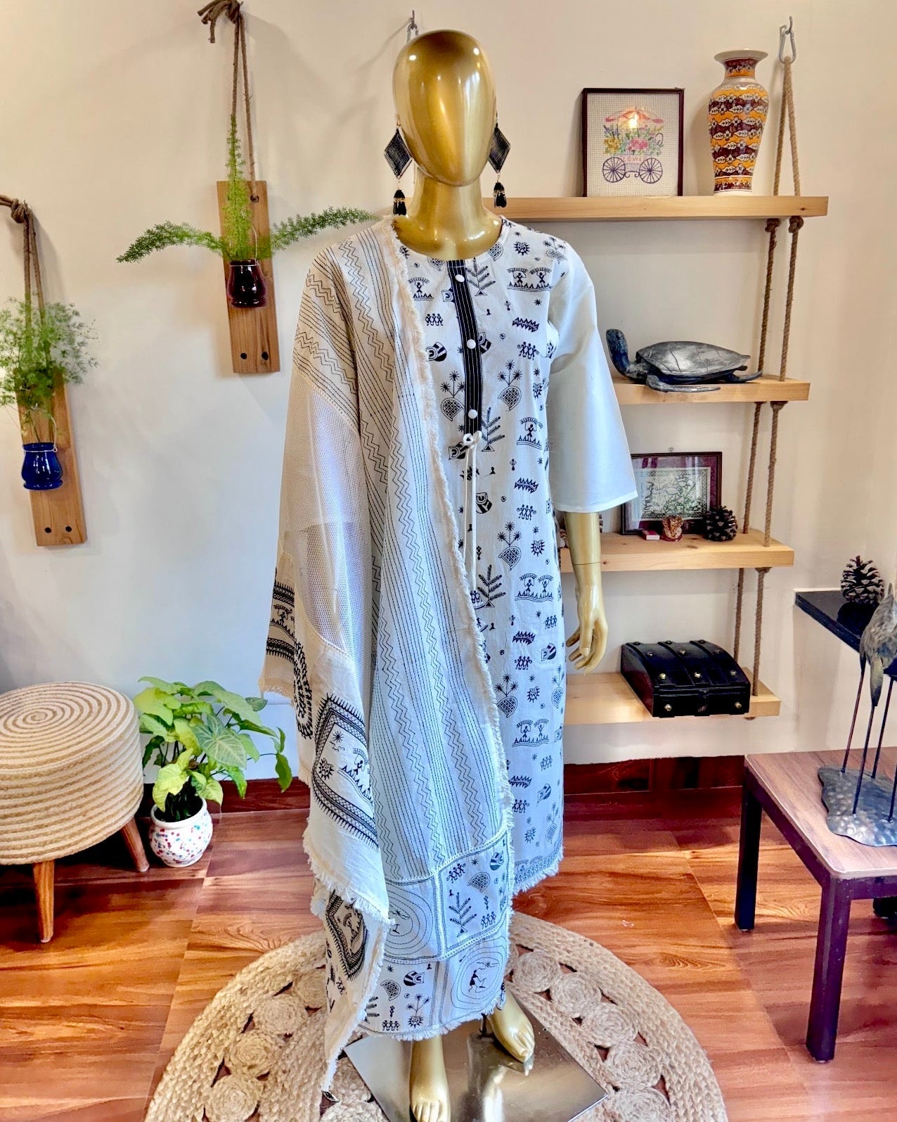 Aafrin White Cotton Kurta Set - Param Iqbal