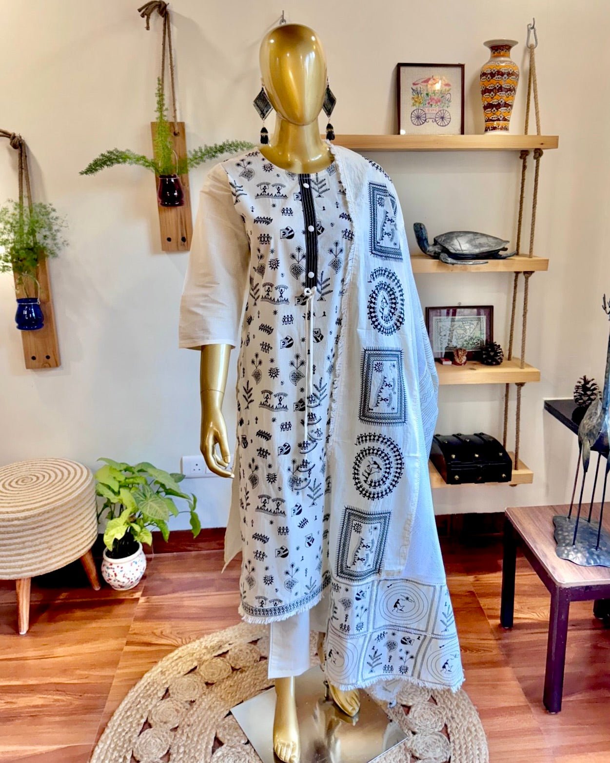 Aafrin White Cotton Kurta Set - Param Iqbal
