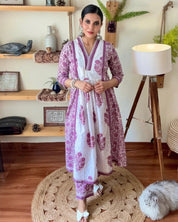 Aaliyah White Cotton Kurta Set - Param Iqbal