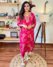Alizeh Pink Muslin Kurta Set - Param Iqbal