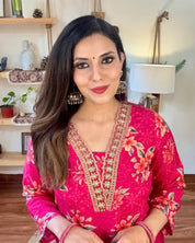 Alizeh Pink Muslin Kurta Set - Param Iqbal
