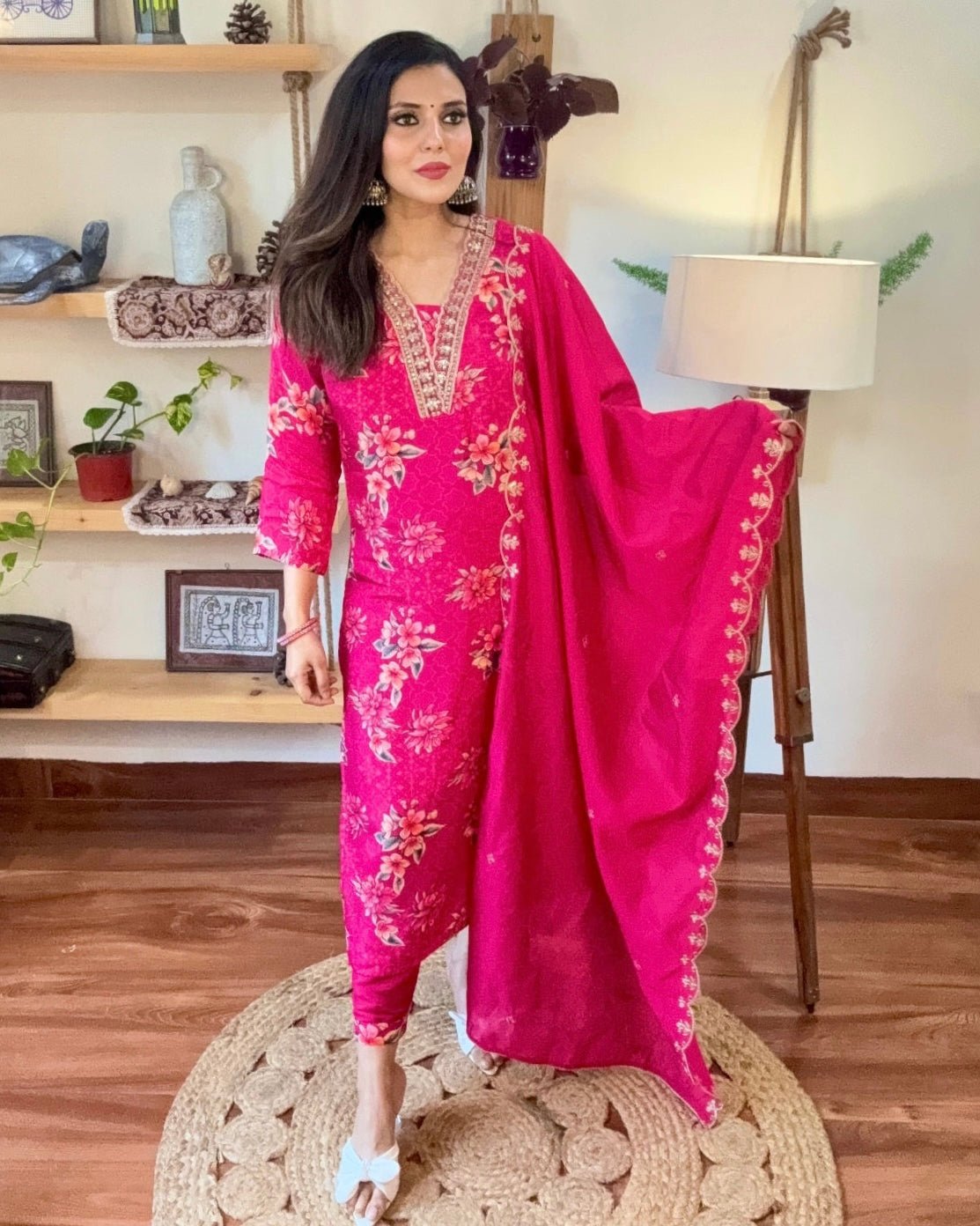 Alizeh Pink Muslin Kurta Set - Param Iqbal