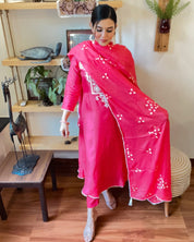 Fiza Pink Russian Silk Kurta Set - Param Iqbal