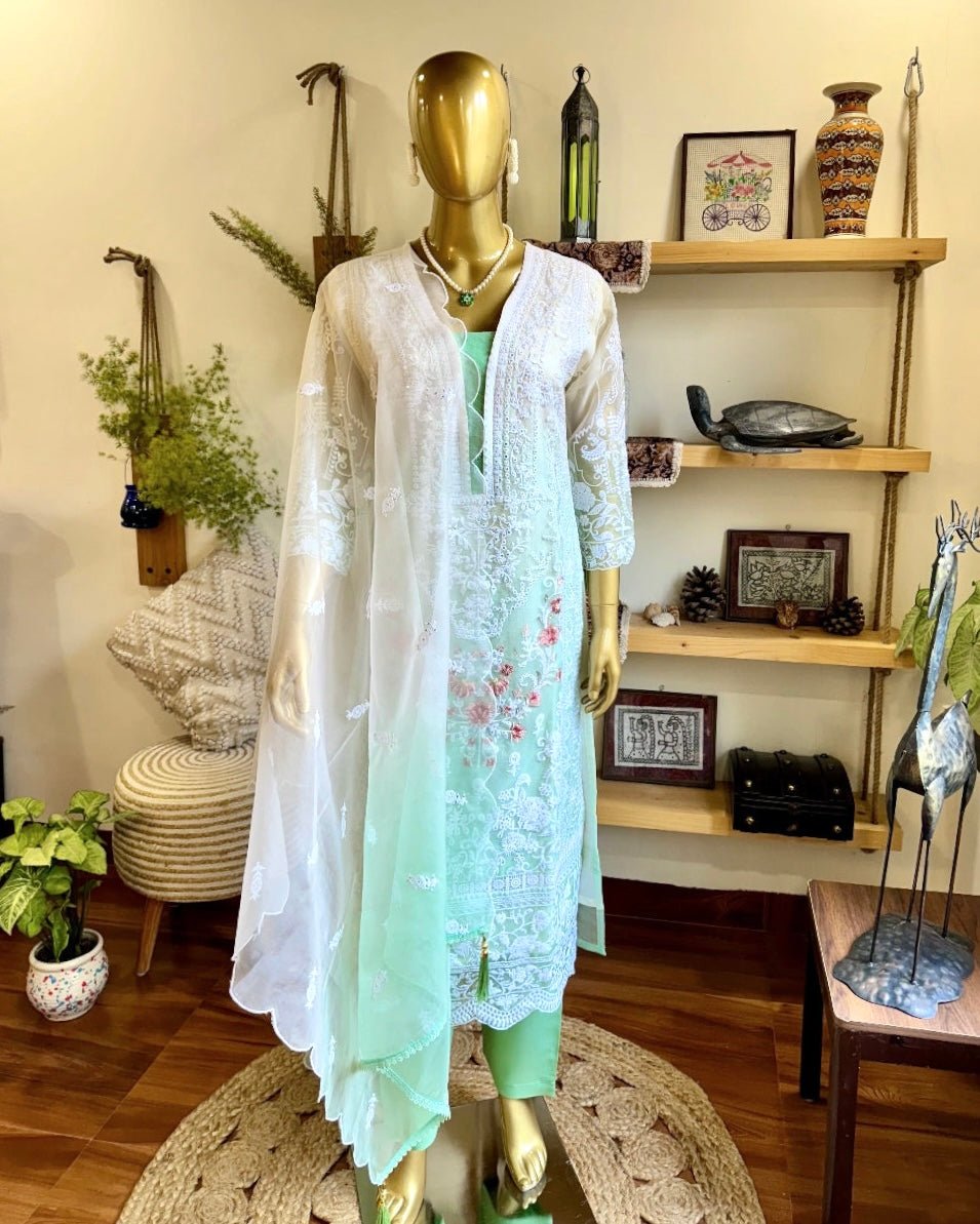 Mumtaz Green Organza Kurta Set - Param Iqbal