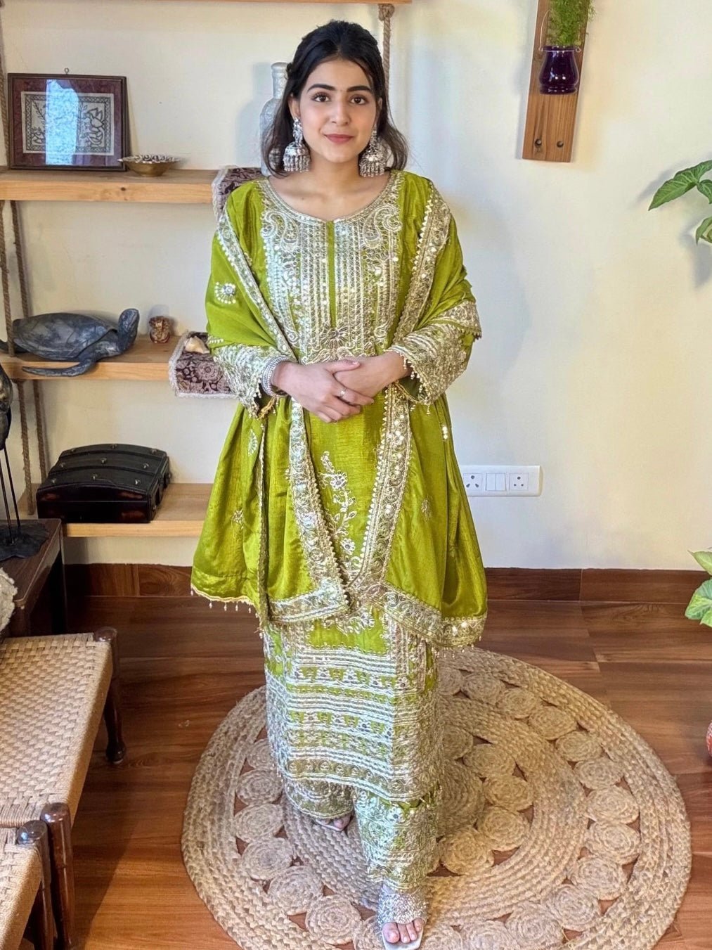 Naaz Mehendi Green Kurta Set - Param Iqbal