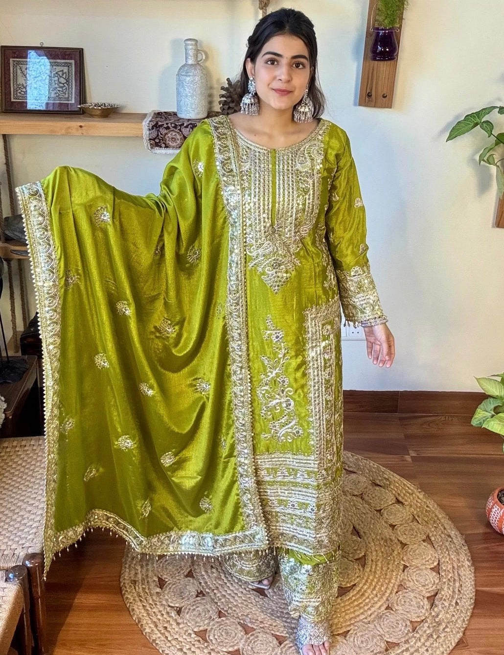 Naaz Mehendi Green Kurta Set - Param Iqbal