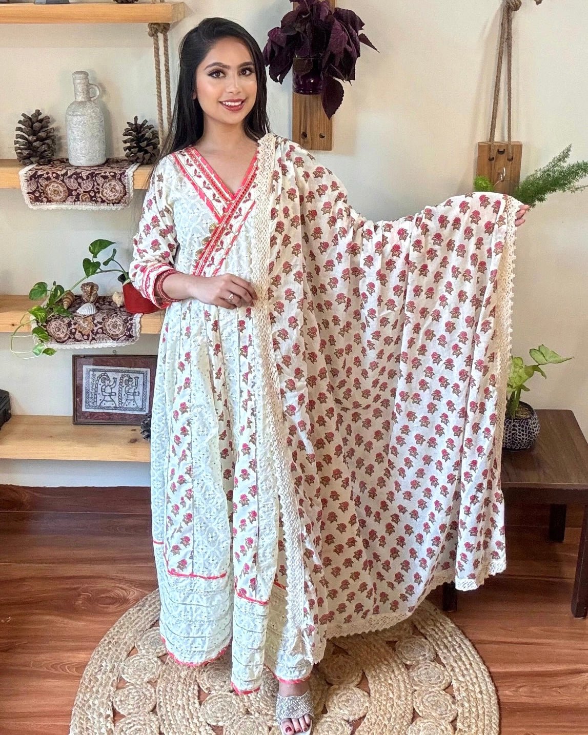 Niloufar white Cotton Kurta Set - Param Iqbal