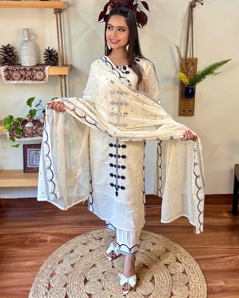 Sidra White Cotton Kurta Set - Param Iqbal