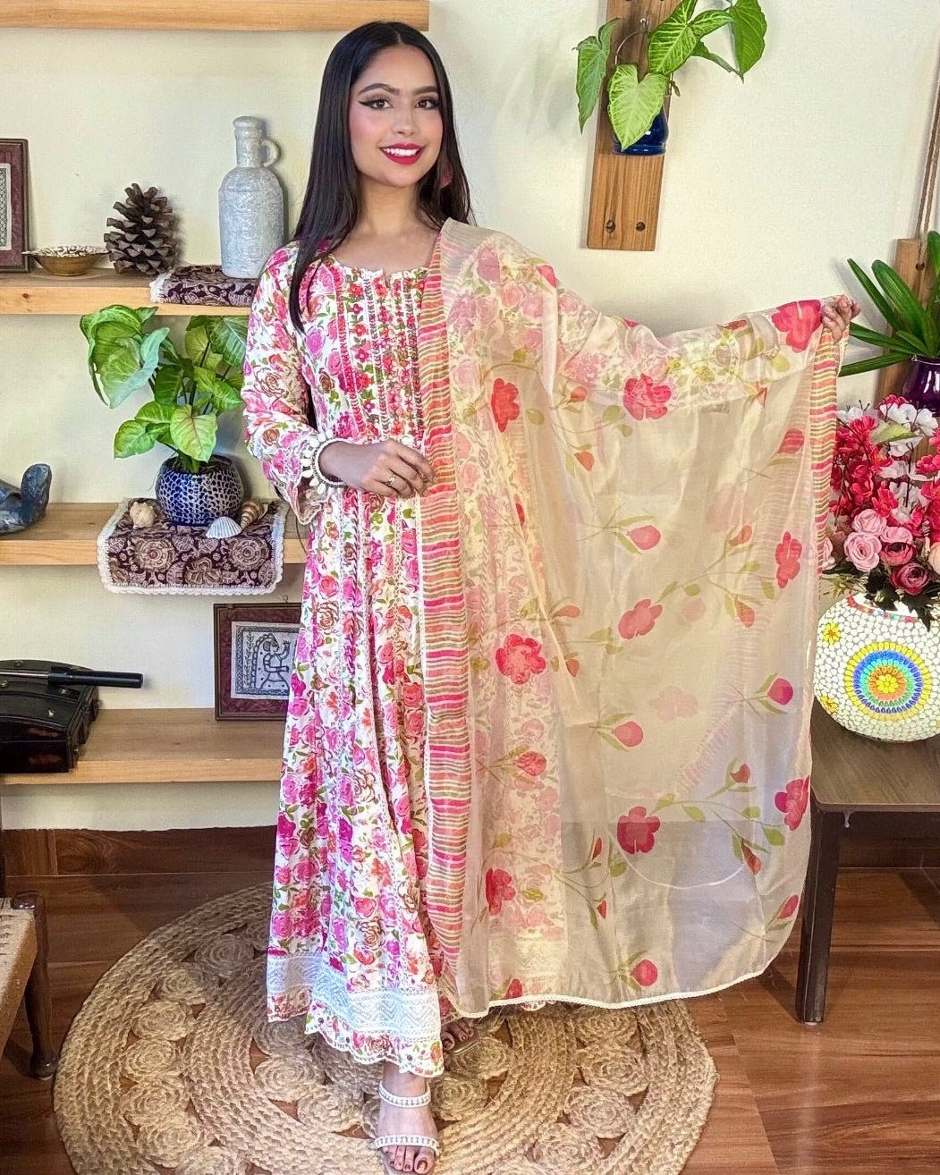 Vaanya White Cotton Kurta Set - Param Iqbal