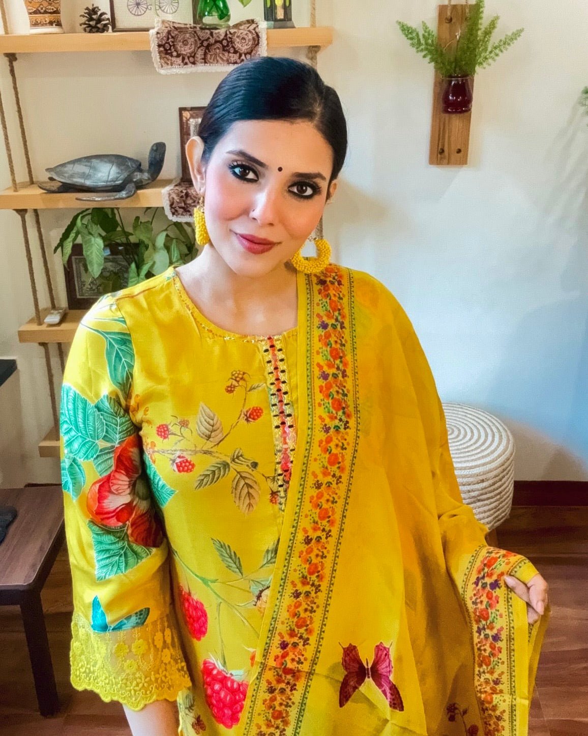 Yasmin Yellow Muslin Kurta Set - Param Iqbal