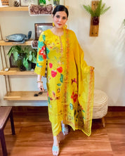 Yasmin Yellow Muslin Kurta Set - Param Iqbal
