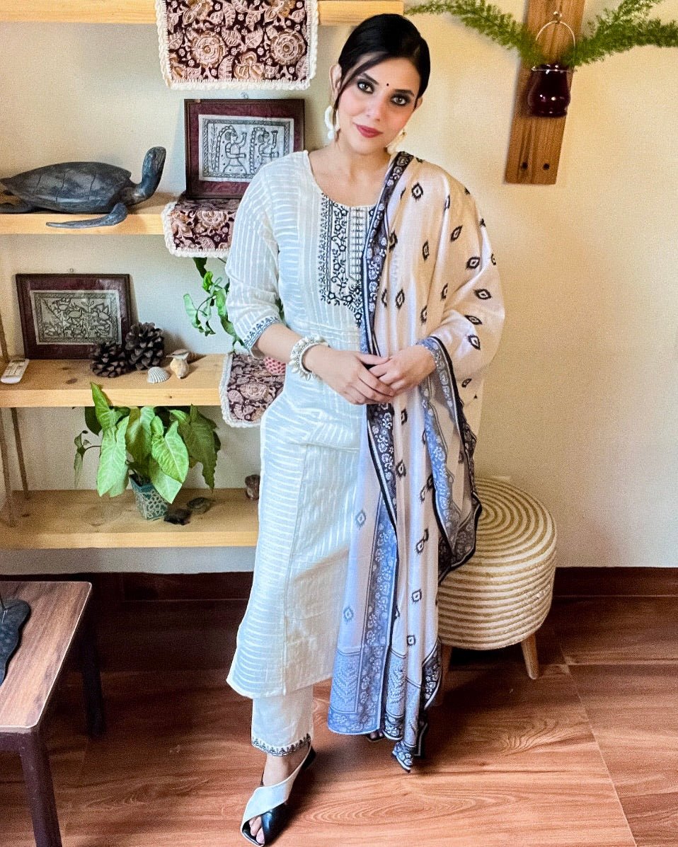 Zoya White Cotton Kurta Set - Param Iqbal